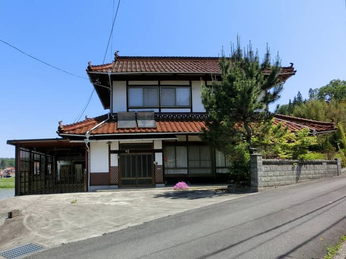 世羅町12-11　田園を見渡す農地付きの家